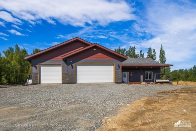 Luxury swim spa now INCLUDED! Beautiful custom ranch home built - photo 3