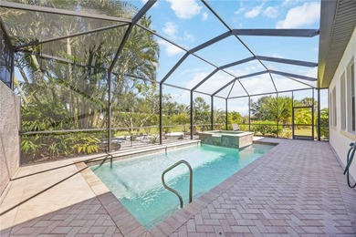 STUNNING BACKYARD WITH GORGEOUS PALMS!!!! HIGH CEILINGS AND SO