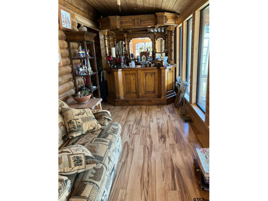 ESCAPE TO THE BEAUTY AND SERENITY OF EAST TEXAS WITH THIS - photo 18
