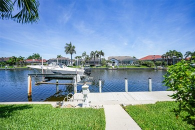 Waterfront Luxury Living with Sailboat Access!
Offered fully - photo 27
