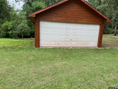 ESCAPE TO THE BEAUTY AND SERENITY OF EAST TEXAS WITH THIS - photo 37