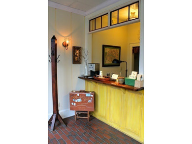 Charlotte Hotel & Restaurant: An established fine dining - photo 3