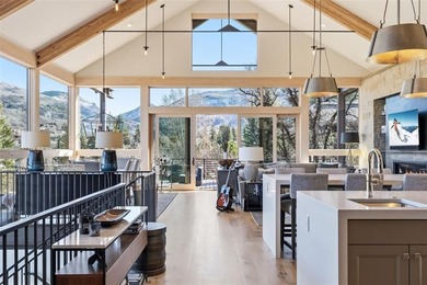 1136 Steamboat Boulevard is a striking architectural statement - photo 3
