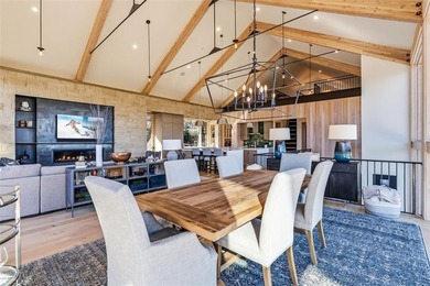 1136 Steamboat Boulevard is a striking architectural statement - photo 10