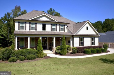 Lake Home For Sale in Fayetteville, Georgia