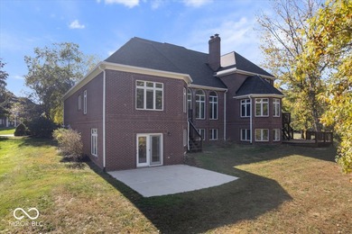 (private lake, pond, creek) Home For Sale in Zionsville Indiana