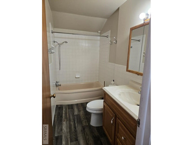 Great home in a wonderful neighborhood in St. Anthony. This home - photo 13