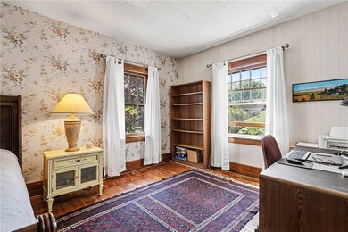 Spacious Center Entrance Colonial with nearly 2200 Square Feet - photo 17