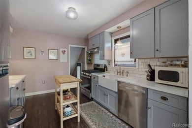 Classic Tudor charm meets modern updates in this 3-bedroom, 1 - photo 17