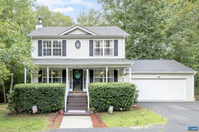 Lake Home For Sale in Palmyra, Virginia