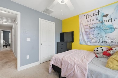 Welcome to 387 Dante Circle, a well-designed townhome in Azalea - photo 26