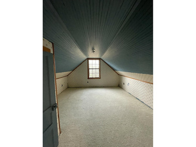 Motivated sellers! This country style home is welcoming from the - photo 27