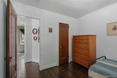Classic Tudor charm meets modern updates in this 3-bedroom, 1 - photo 29