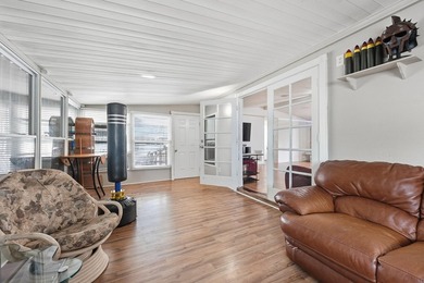This beautifully maintained 3-bedroom split floor plan offers - photo 6