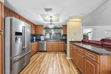 This beautifully maintained 3-bedroom split floor plan offers - photo 10