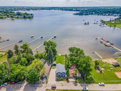 Bangs Lake Home For Sale in Wauconda Illinois