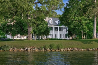 In 1925, Howard Van Doren Shaw's final Lake Geneva architectural - photo 1