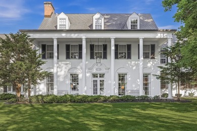 In 1925, Howard Van Doren Shaw's final Lake Geneva architectural - photo 6