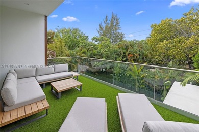 Welcome to the Modani Residence, a showcase of modern design and - photo 23