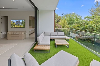 Welcome to the Modani Residence, a showcase of modern design and - photo 24