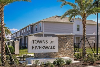 Lake Monroe Townhome/Townhouse Sale Pending in Sanford Florida