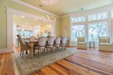Welcome to an extraordinary waterfront residence in the Island - photo 46