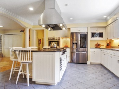 Discover the unparalleled elegance of 16 Davis Point Rd, a - photo 7