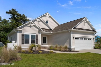 Welcome to Summerhouse on Everett Bay, where comfort, style, and - photo 3