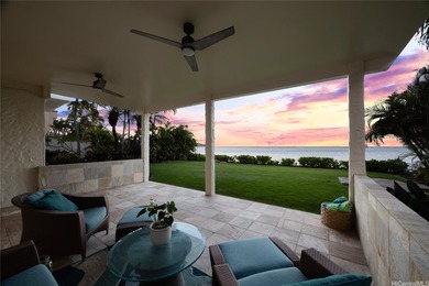Oceanfront residence on one of Oahu's most beautiful stretches - photo 23