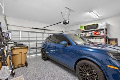 Beautifully upgraded 4BR / 2.5BA corner unit featuring an - photo 24