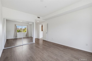 Welcome to this spacious 3-bedroom, 2.5-bath corner-unit - photo 25