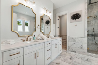 Luxury coastal living meets exceptional investment opportunity - photo 32