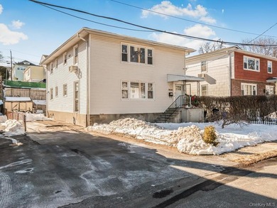 Beautiful fully detached legal 2-family home located in the - photo 3
