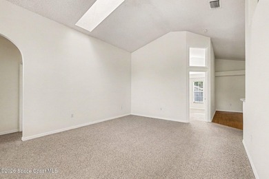 Welcome home to this spacious 3-bedroom, 2-bath move-in ready - photo 11
