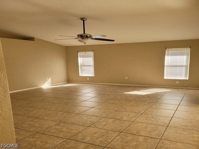 Well-maintained and spacious 4-bedroom, 2 1/2-bath home offering - photo 14