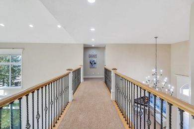 HOME + PLUS EXTRA LAND/LOT Introducing a rare and refined Alpine - photo 14