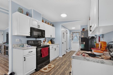 Welcome to 964 Winston Trail, a 2-bedroom, 2-bath home in the - photo 15