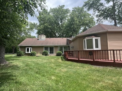 Opportunity awaits on this spacious 1-acre property! This home - photo 18