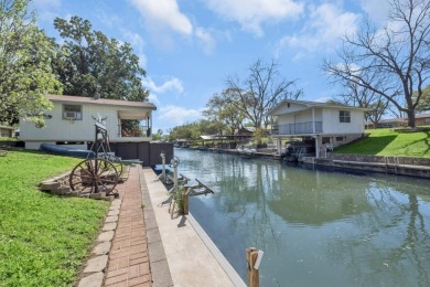 Lake Home For Sale in Highland Haven, Texas