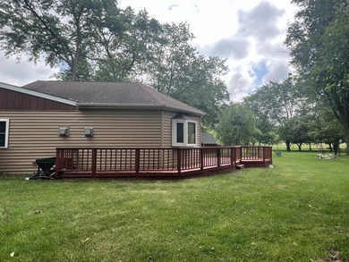 Opportunity awaits on this spacious 1-acre property! This home - photo 21