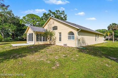 Welcome home to this spacious 3-bedroom, 2-bath move-in ready - photo 30