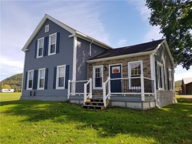 (private lake, pond, creek) Home For Sale in North Norwich New York