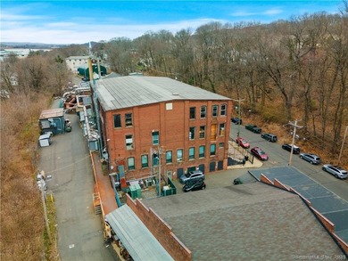 Heavy industrial building located in New Haven with plenty of