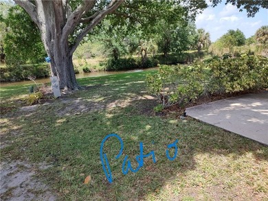 Offering custom-built 1-owner home w/private yard on a perimeter - photo 19