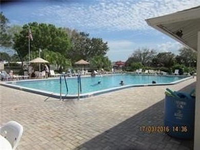 Offering custom-built 1-owner home w/private yard on a perimeter - photo 23