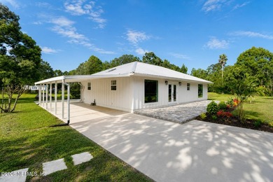 Welcome to a truly exceptional country estate where modern - photo 29