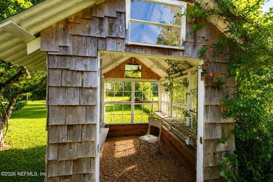 Welcome to a truly exceptional country estate where modern - photo 34