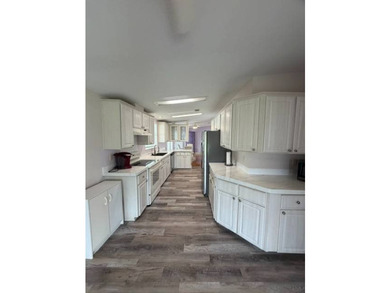 GOLF COURSE HOME FOR SALE - FURNISHED + GOLF CART INCLUDED! Move - photo 11