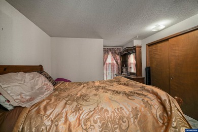 Accepted Offer with Contingencies. A great starter home with