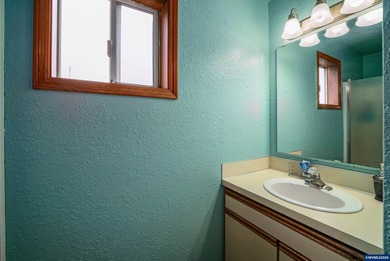 Accepted Offer with Contingencies. A great starter home with